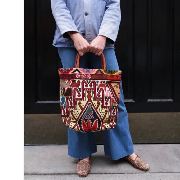 NWT Artemis Design Co. Kilim Tote Bag ~ One of a Kind pattern - Picture 4 of 16
